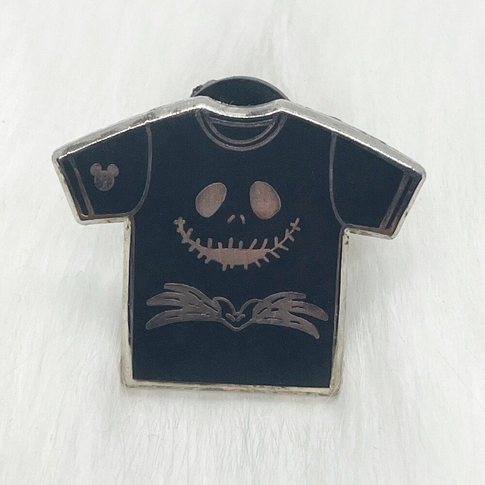 🔮 5/$25‎ Disney Nightmare Before Christmas Jack Skellington Shirt Pin